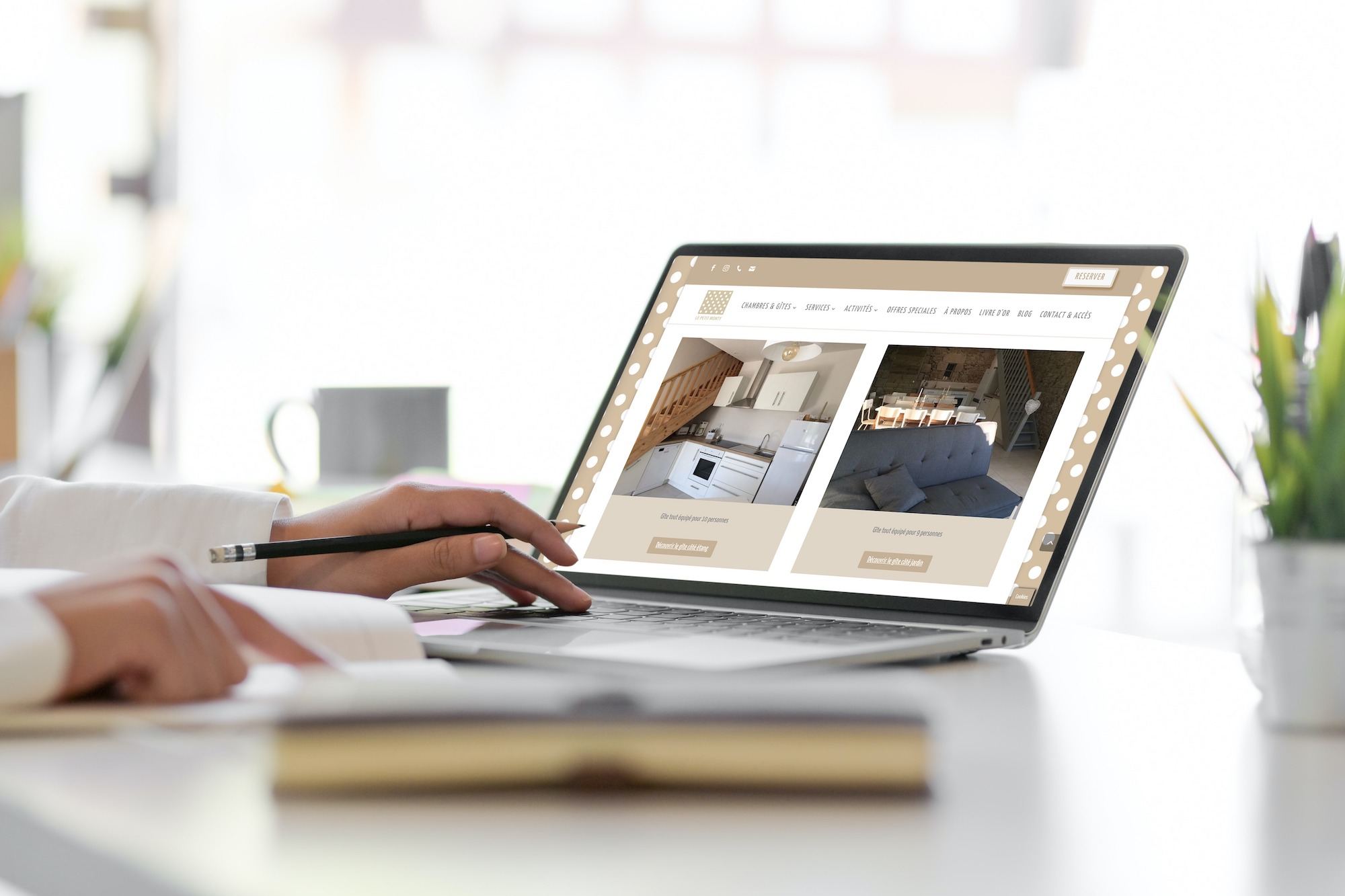Offre click personnalisé création site web sur mesure